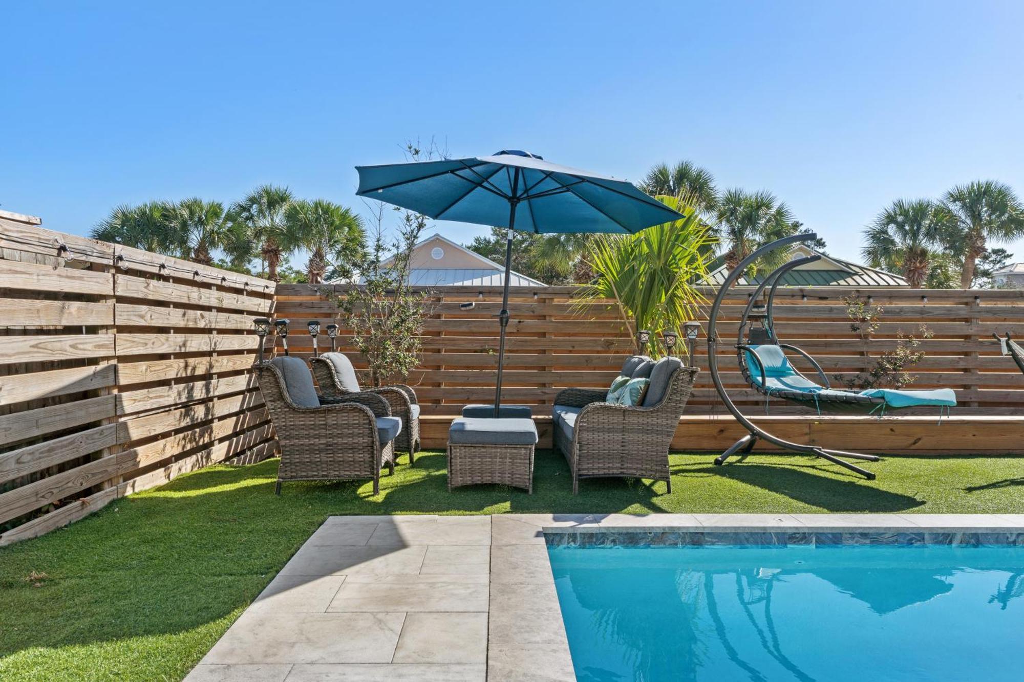 Luxurious Beach House, Private Heated Pool, Dedicated Office, Mins Walk To Beach & Shops Villa Destin Exterior photo